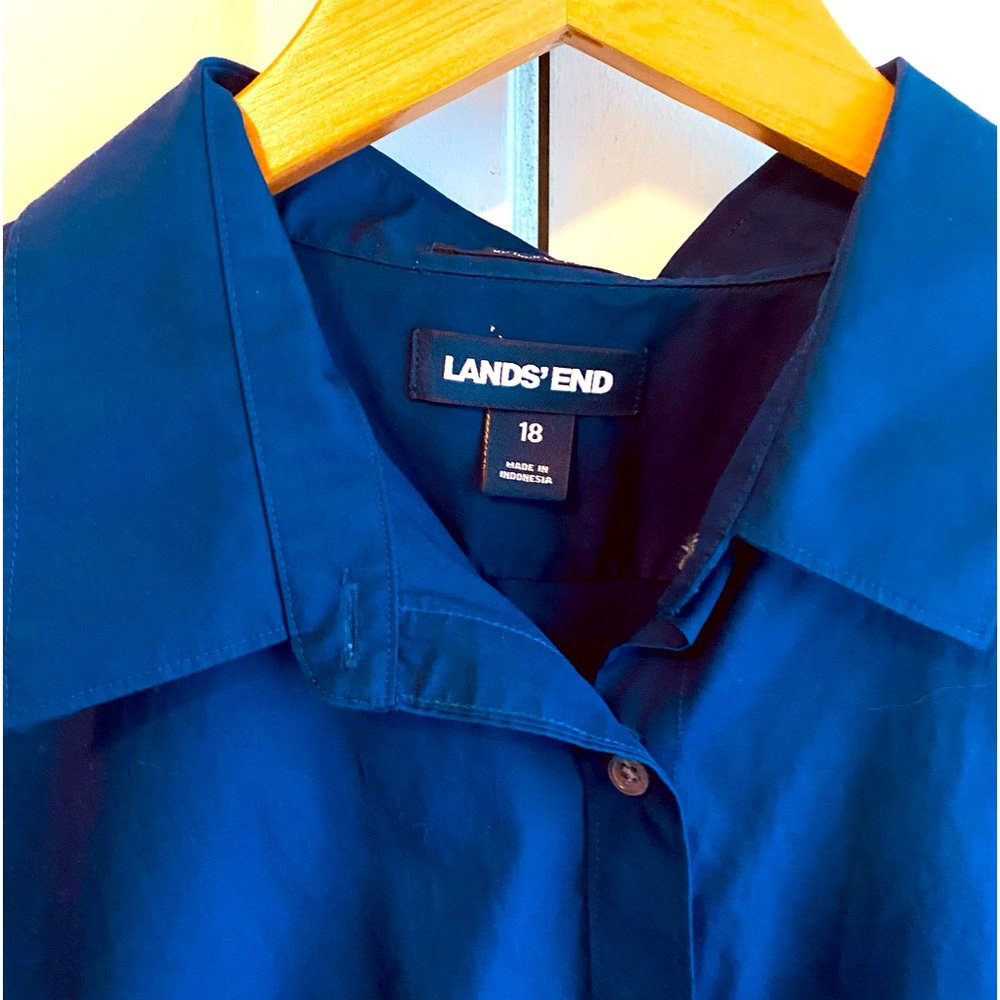 Women’s Lands End casual shirt
